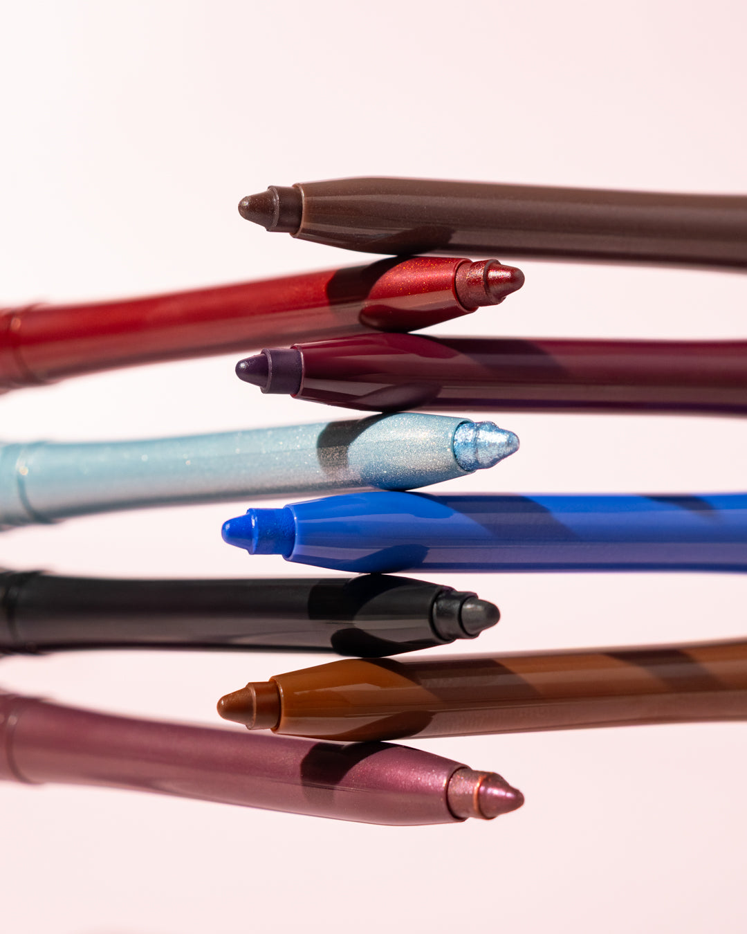 Liner Matic Waterproof Eyepencil – Lápiz de ojos retráctil waterproof.