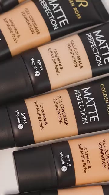 Matte Perfection Full Coverage Foundation – Base de maquillaje de alta cobertura