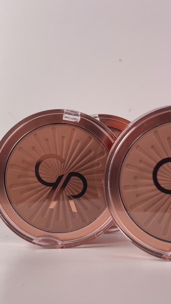 Sun Bright Bronzer - Bronzer en polvo efecto sol natural